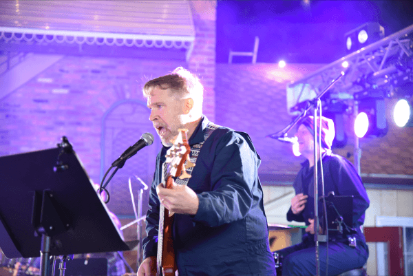 Andrew Deerin 2023 at GIGS Courtyard, October 7, 2023 - photo 12