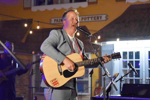 Andrew Deerin 2023 at GIGS Courtyard, October 7, 2023 - photo 22