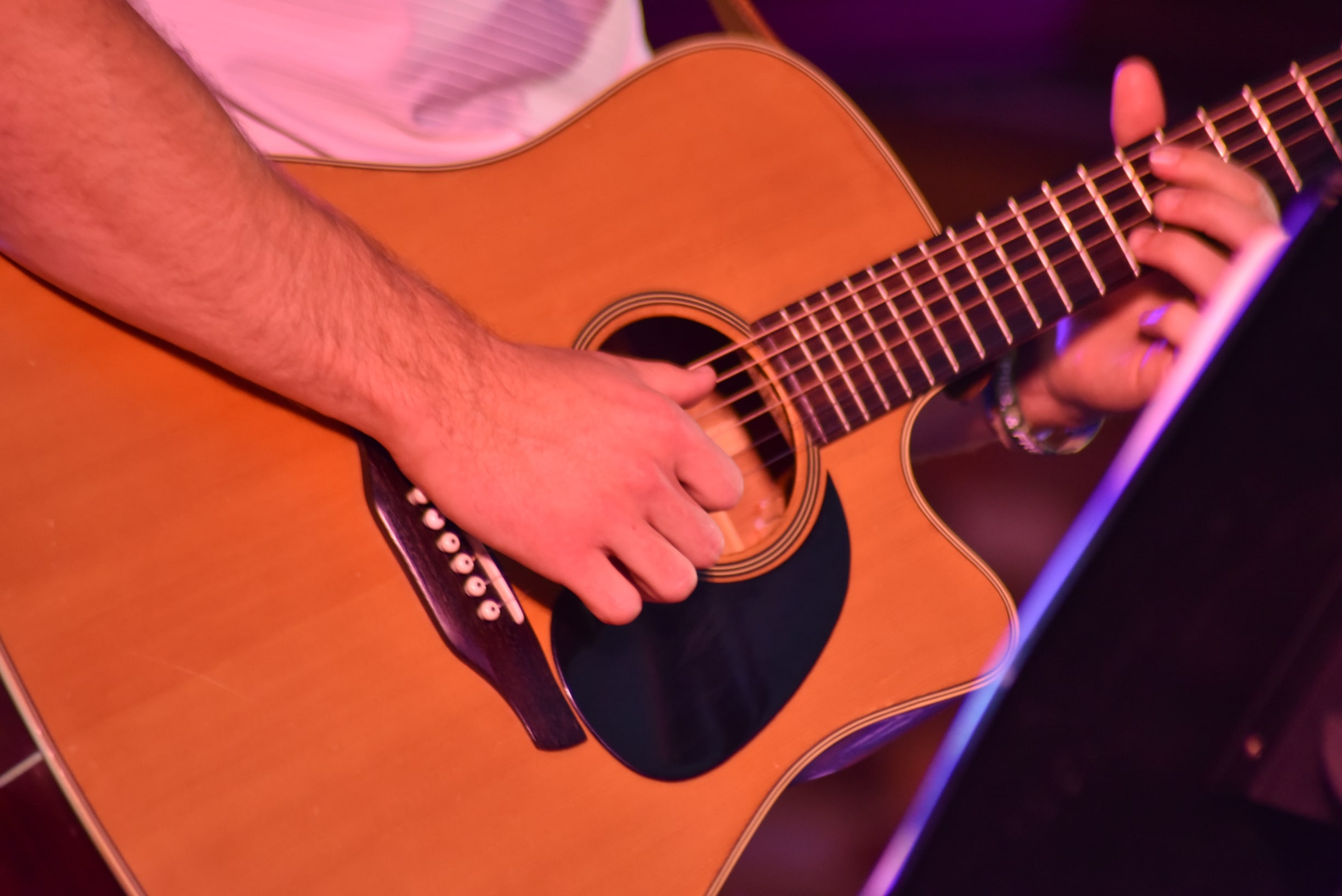 Andrew Deerin 2024 at GIGS Courtyard, October 12, 2024 - photo 10