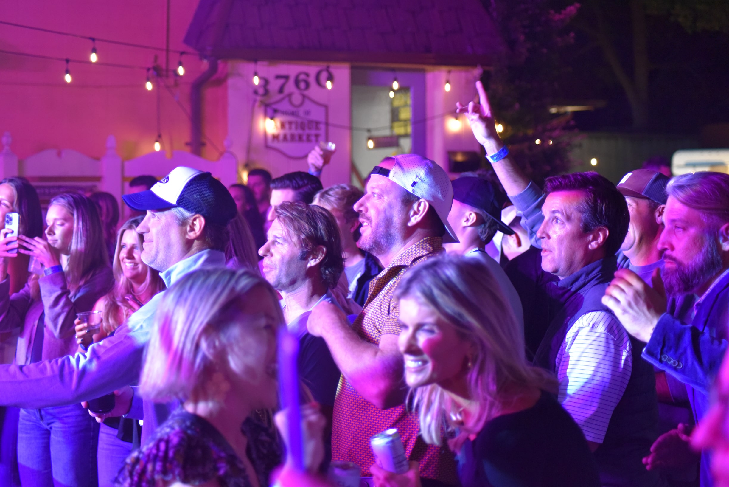 Andrew Deerin 2024 at GIGS Courtyard, October 12, 2024 - photo 32