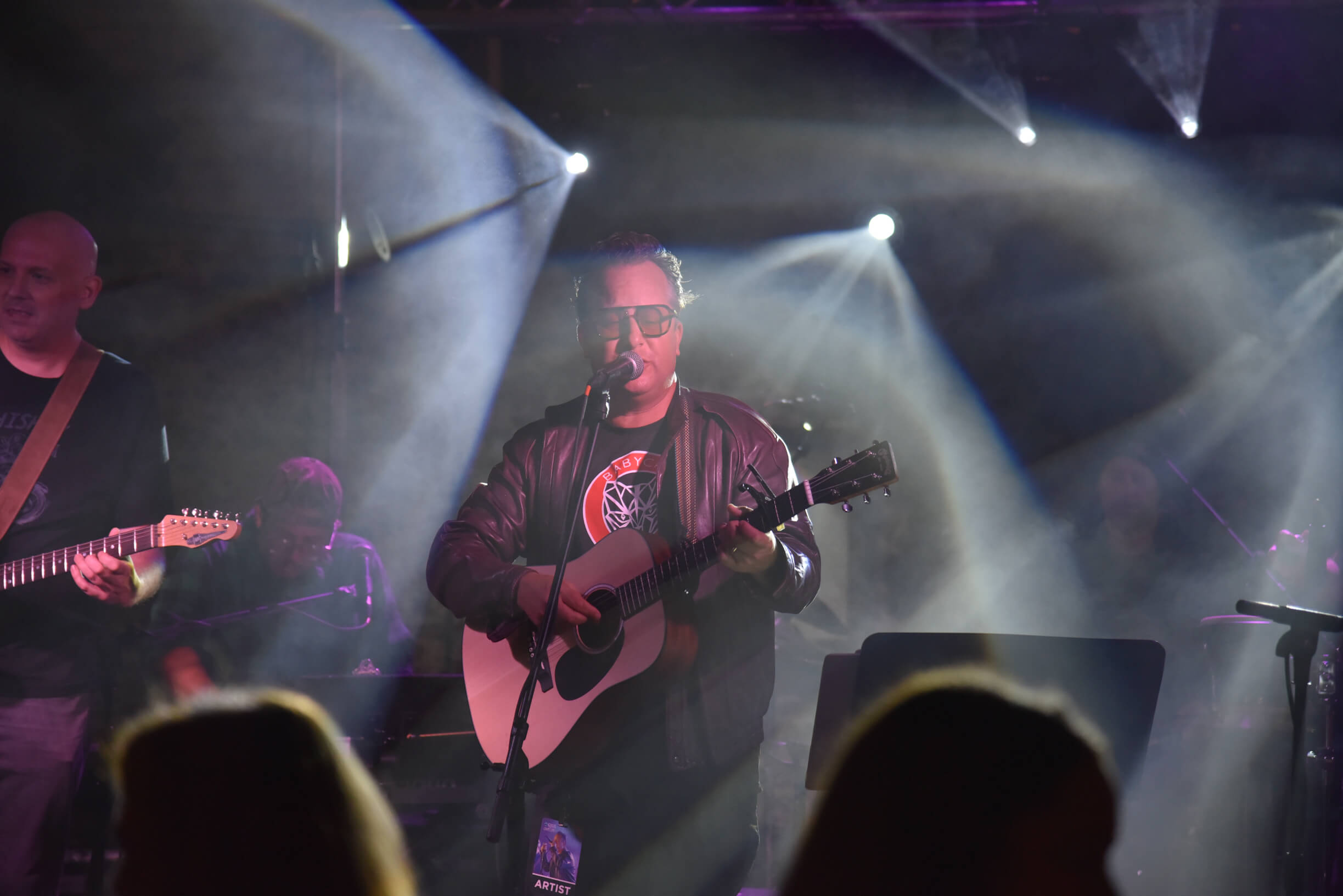 Andrew Deerin at GIGS Courtyard, October 15, 2022 - photo 27