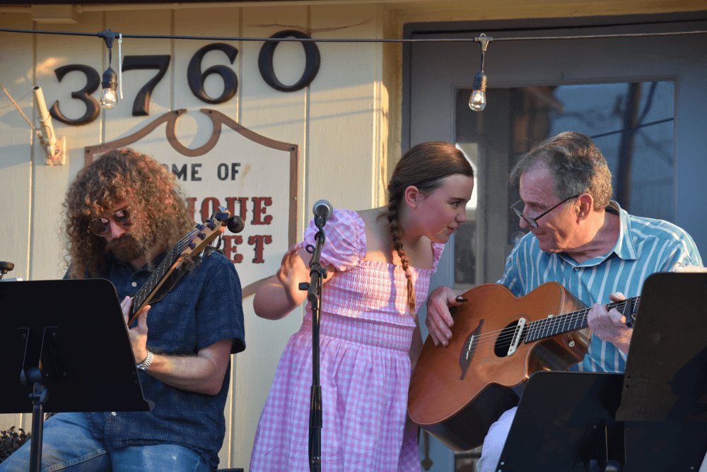 Charlotte Gaiser and Friends at GIGS Courtyard, June 2, 2023 - photo 19