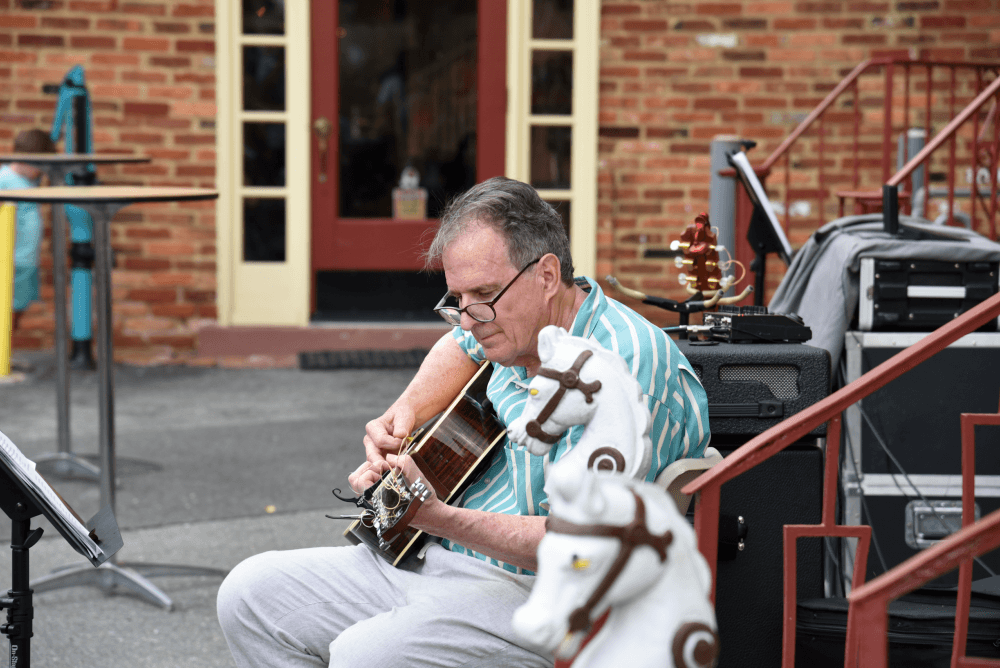 Charlotte Gaiser and Friends at GIGS Courtyard, June 2, 2023 - photo 29