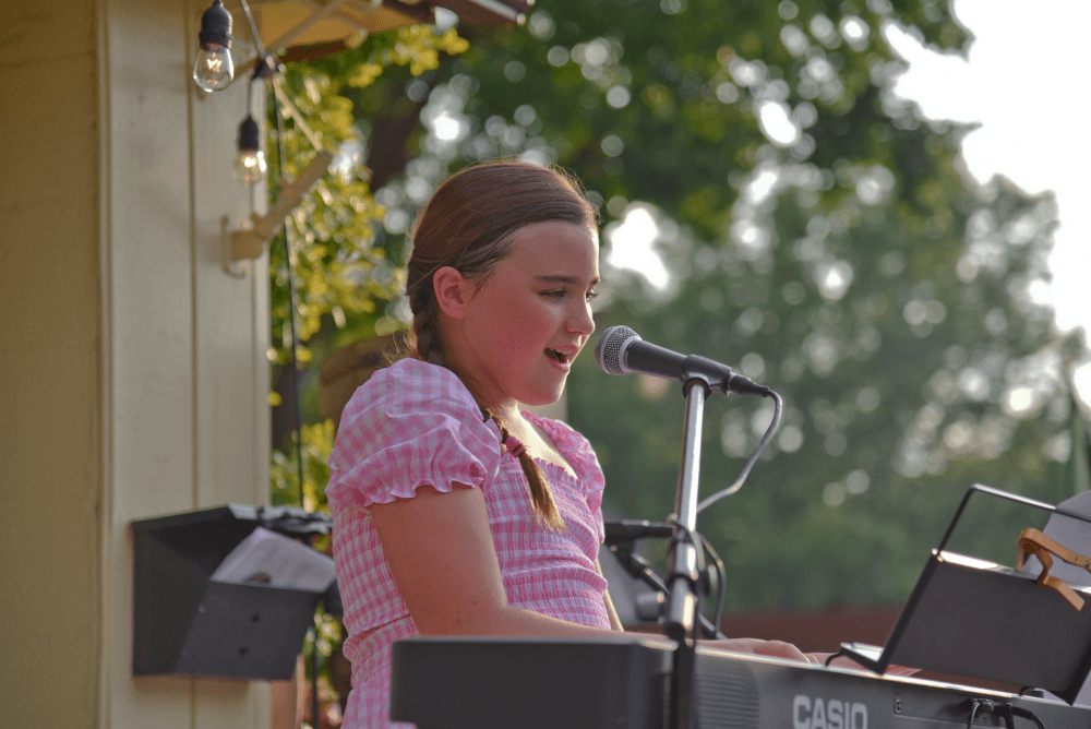 Charlotte Gaiser and Friends at GIGS Courtyard, June 2, 2023 - photo 9
