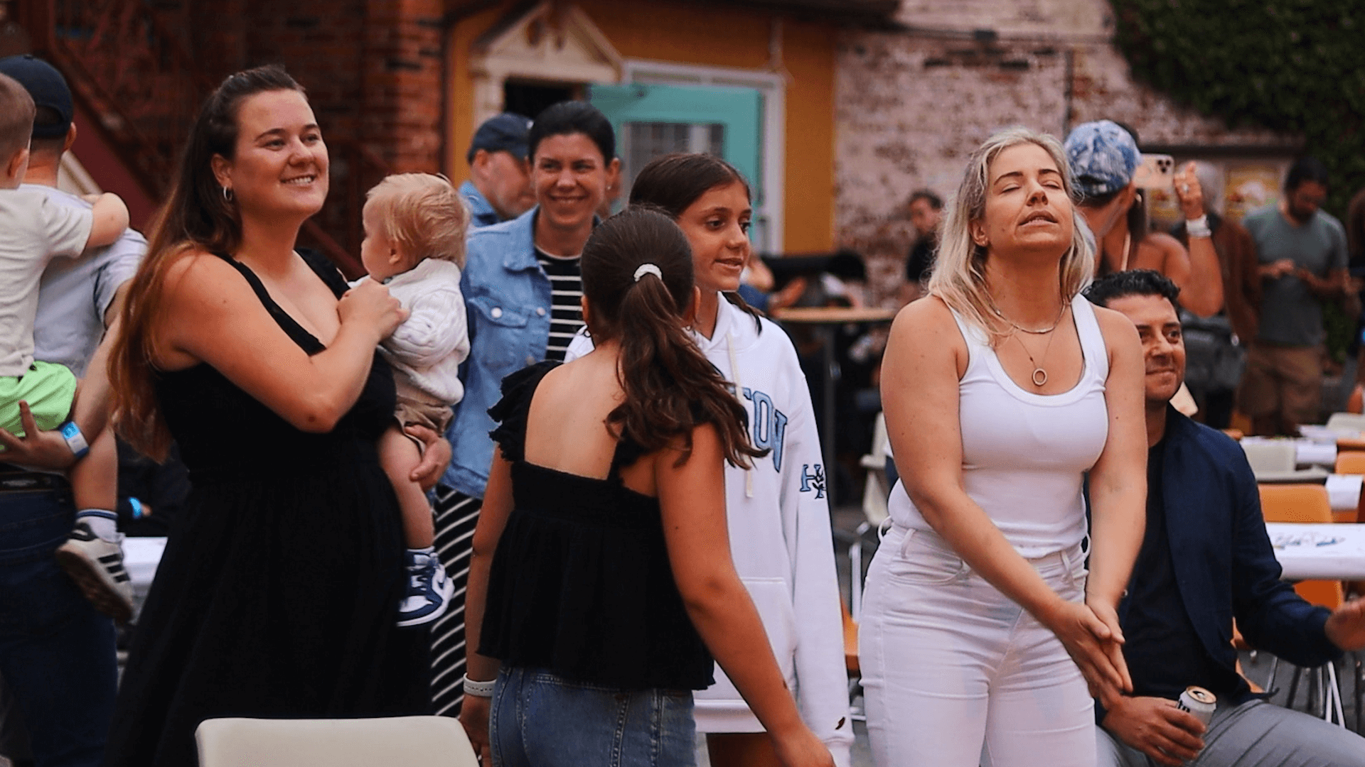 Charlotte Gaiser at GIGS Courtyard, June 27, 2025 - photo 14