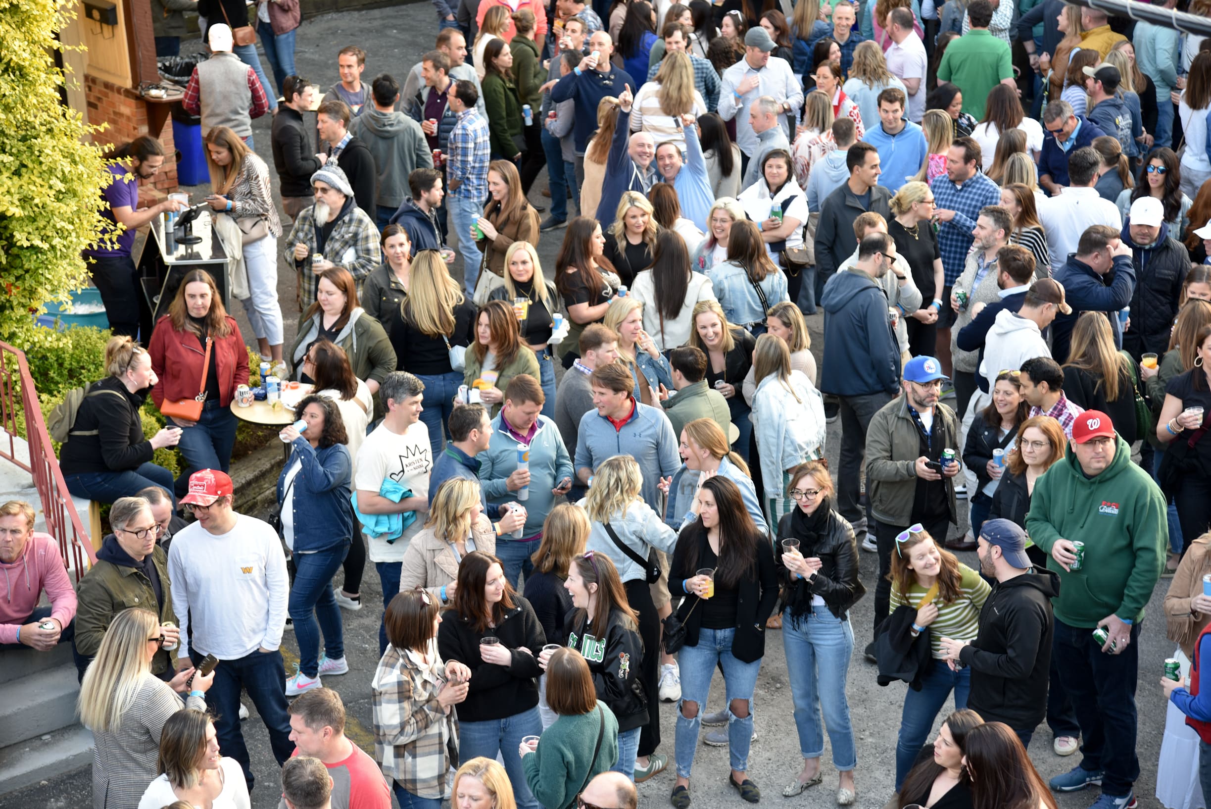 Dewey Night III at GIGS Courtyard, April 26, 2024 - photo 8