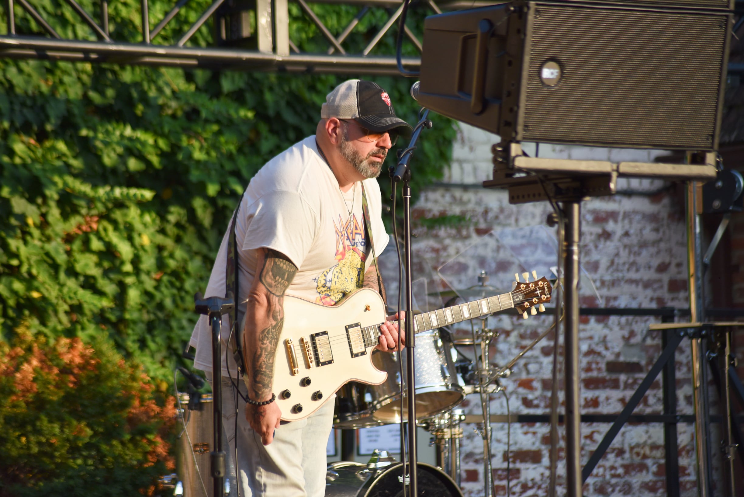 Dewey Night IV at GIGS Courtyard, September 14, 2024 - photo 16