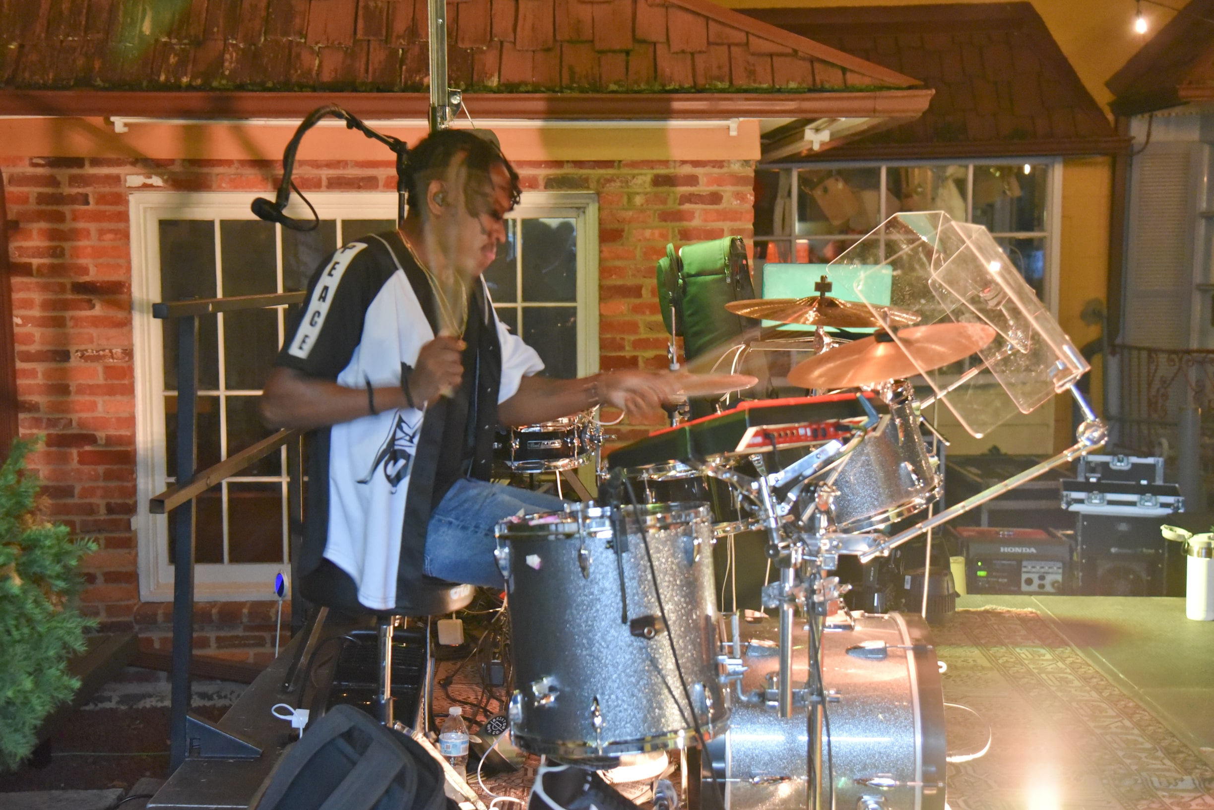 Dewey Night IV at GIGS Courtyard, September 14, 2024 - photo 21