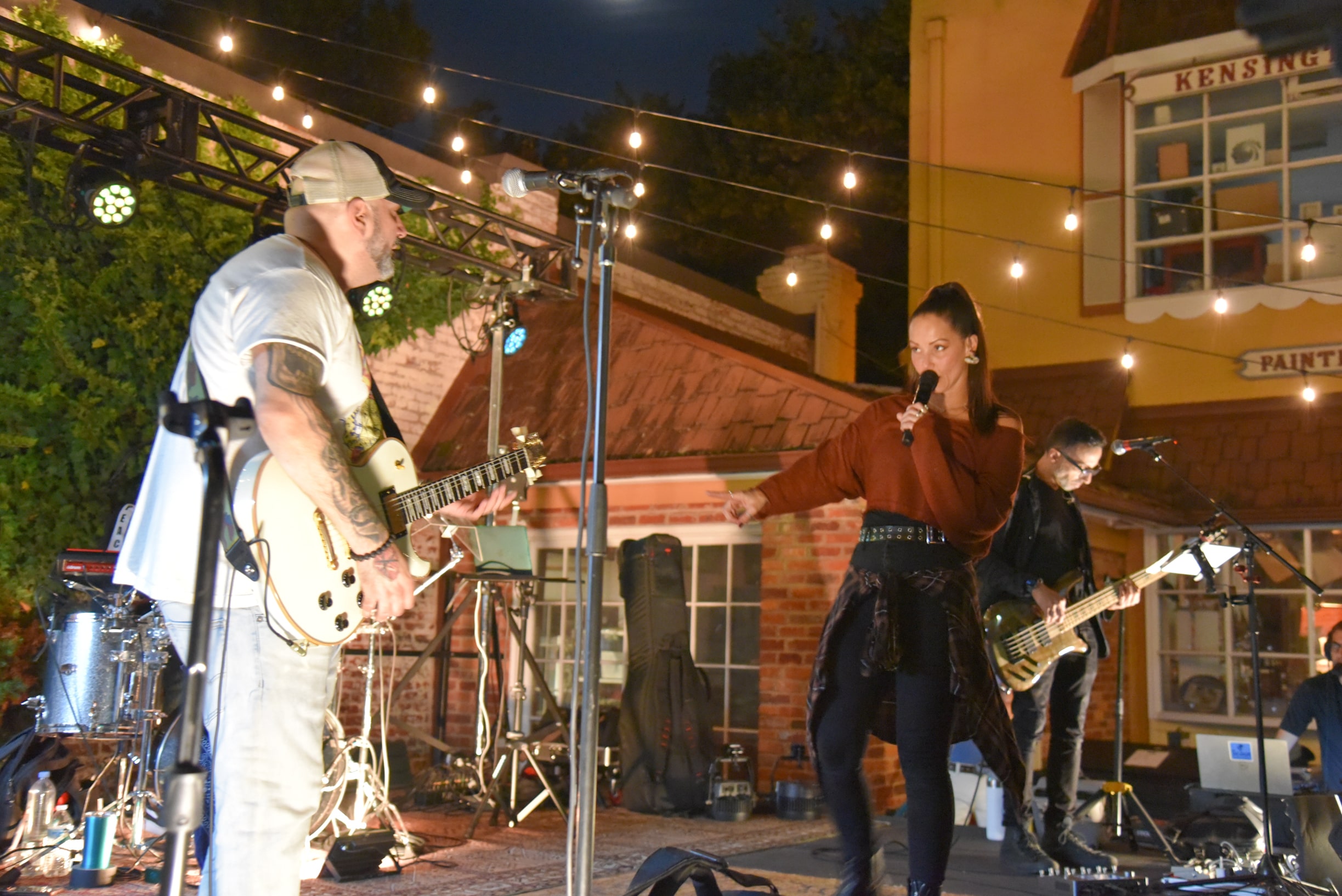 Dewey Night IV at GIGS Courtyard, September 14, 2024 - photo 24