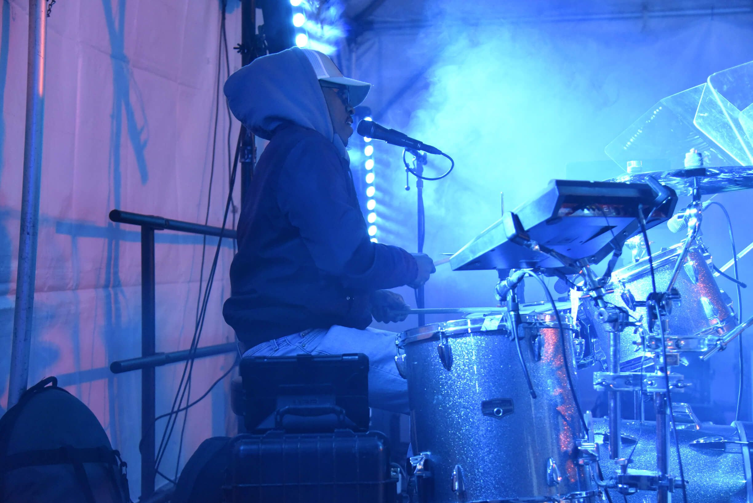 Dewey Night V at GIGS Courtyard, February 1, 2025 - photo 14