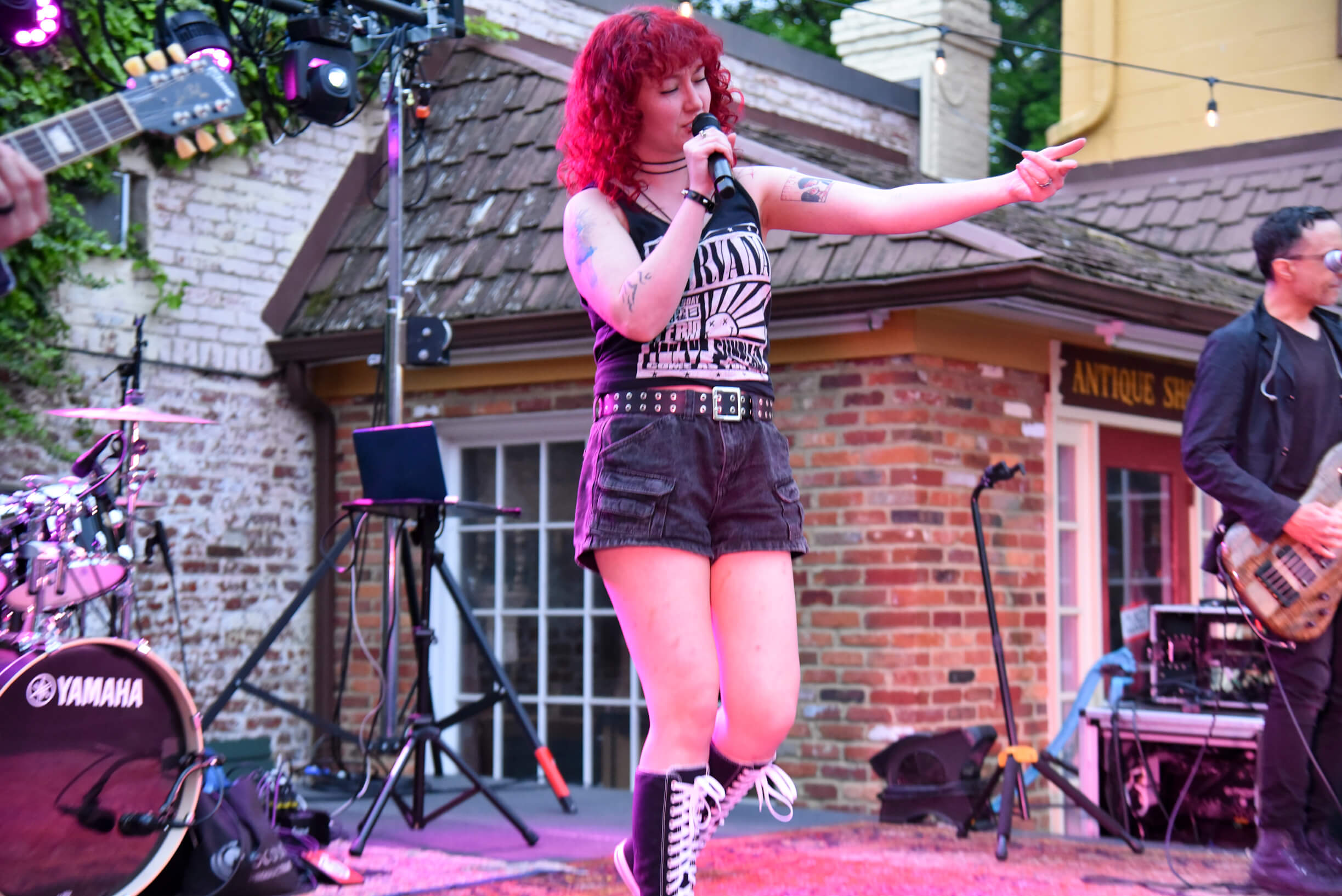 Dewey Night VI at GIGS Courtyard, April 25, 2025 - photo 18