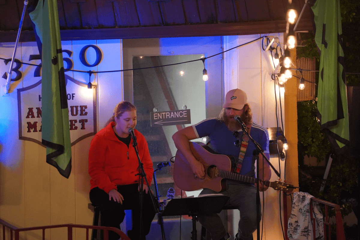 Jubilee at GIGS Courtyard, September 24, 2022 - photo 16