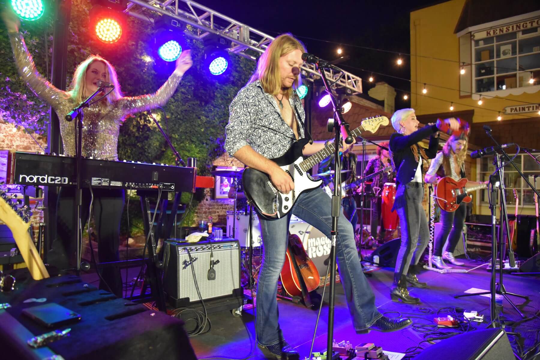 Maggie Rose at GIGS Courtyard, October 2, 2021 - photo 26