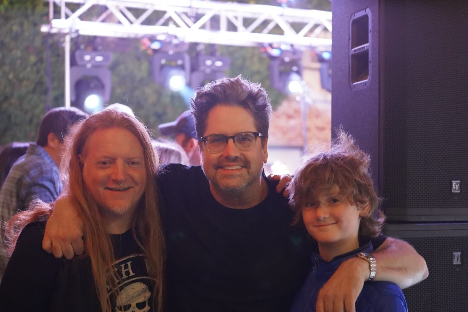 Sean Gaiser at GIGS Courtyard, November 12, 2022 - photo 11