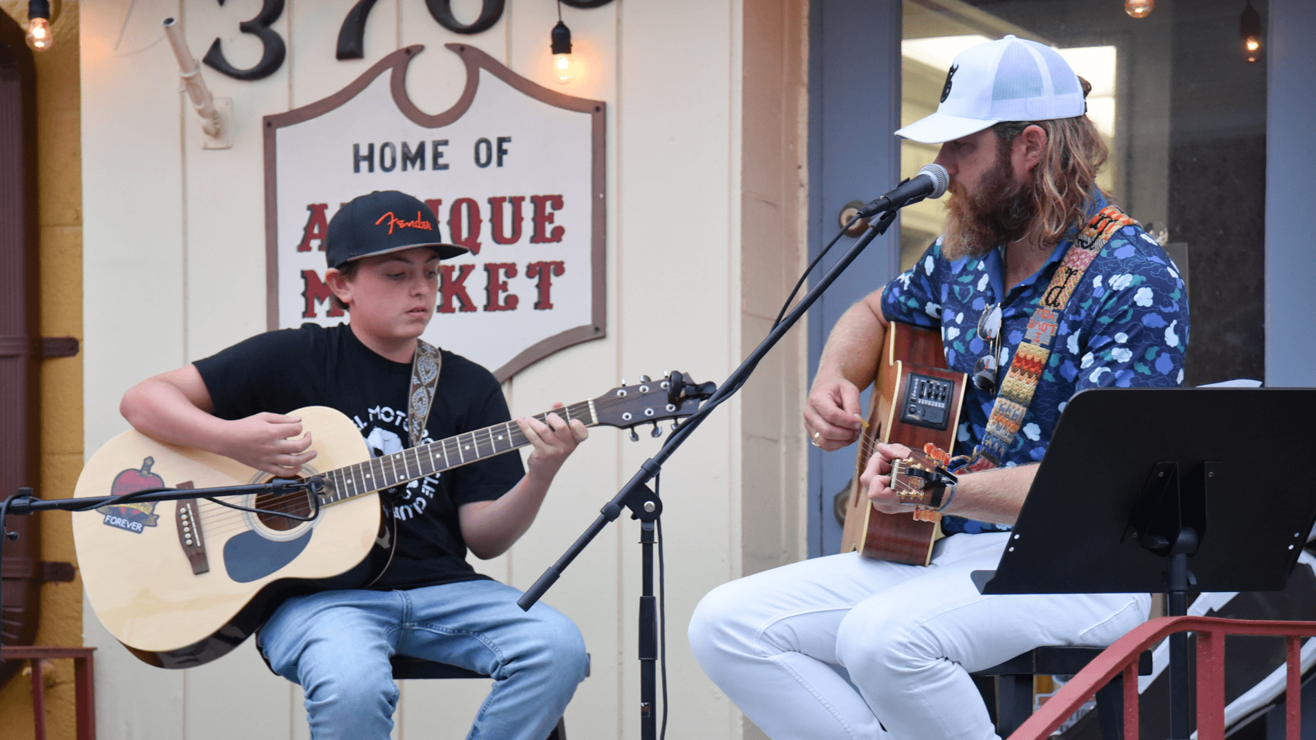 Sean Gaiser and Friends at GIGS Courtyard, September 10, 2022 - photo 19