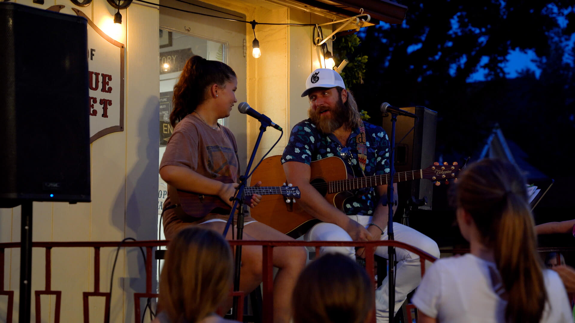 Sean Gaiser and Friends at GIGS Courtyard, September 10, 2022 - photo 8